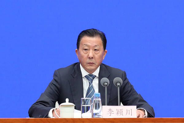 亚洲免费播放