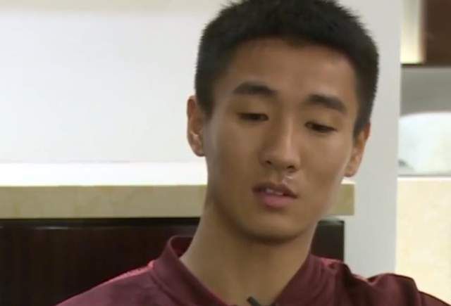 亚洲人成伊人成综合网久久